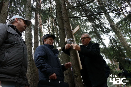 img_2366_1_logo.jpg img_2366_1_logo.jpg