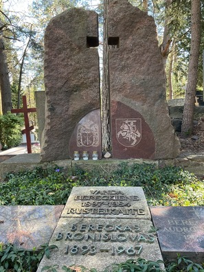 img_2716__1_.jpeg img_2716__1_.jpeg