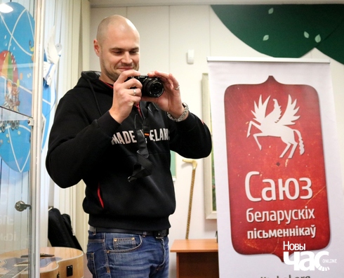 2/9 img_2790_logo.jpg