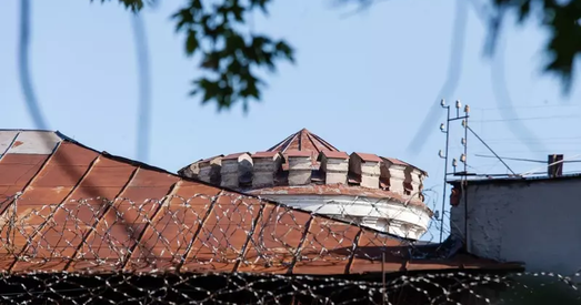 Палітвязні ў Беларусі: Як вызваліць?