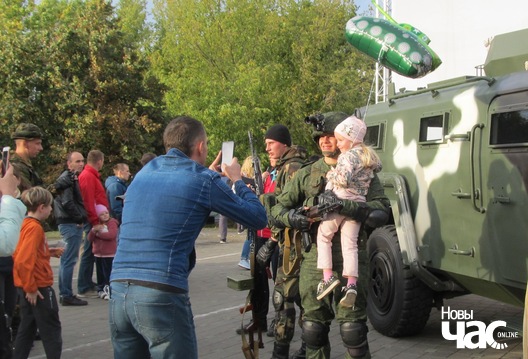 img_4628_logo.jpg img_4628_logo.jpg