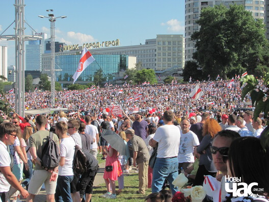 6/12 img_4843_logo.jpg