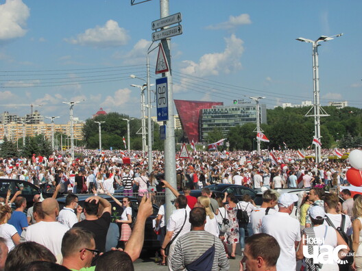 1/12 img_4844_logo.jpg