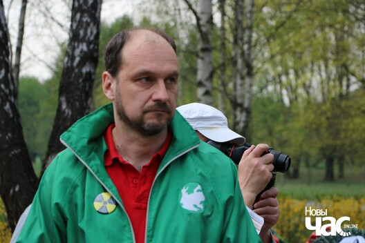 10/13 img_4982_1280x853_logo.jpg