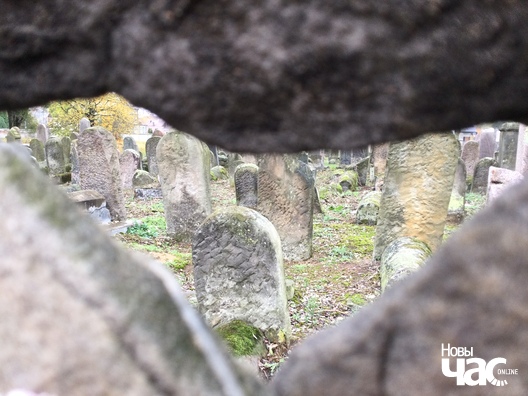 5/9 img_5967_1_logo.jpg