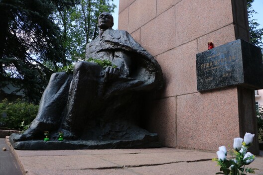 13/16 img_6858_1600x1067.jpg