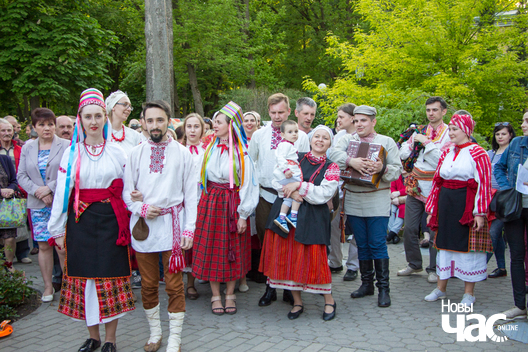 16/50 img_7738_logo.jpg