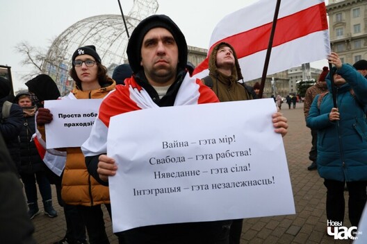 img_7924_1280x853_logo_1.jpg img_7924_1280x853_logo_1.jpg