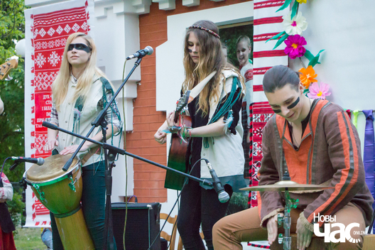 40/50 img_7973_logo.jpg