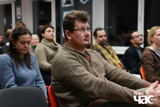 7/8 img_8137_logo.jpg