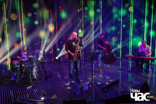 4/5 img_8531_1_logo.jpg