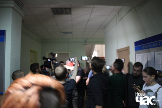 6/9 img_9156_logo.jpg