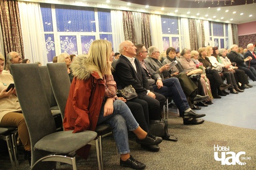 5/20 img_9365_logo.jpg