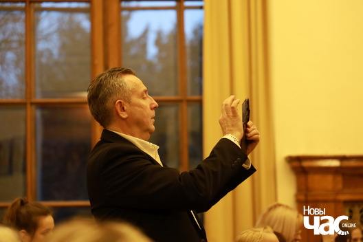 4/12 img_9454_novyj_razmer_logo.jpg