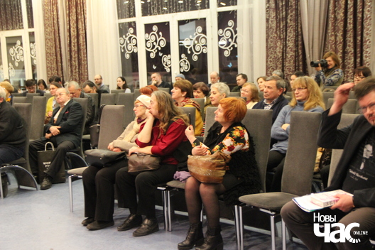 17/20 img_9538_logo.jpg