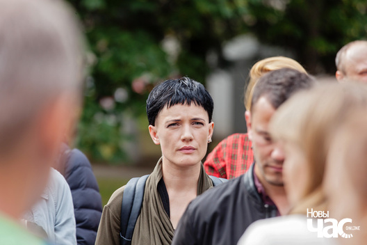 9/14 img_9701_logo.jpg