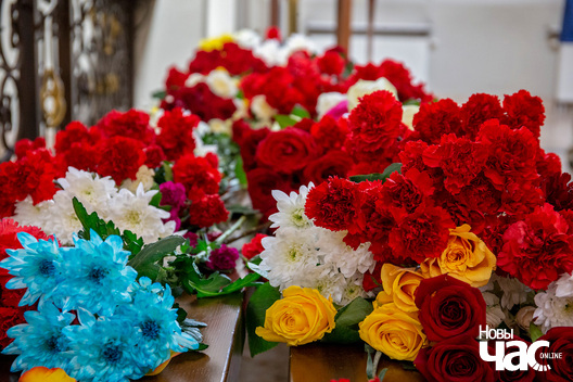 12/15 imgl7688_logo.jpg