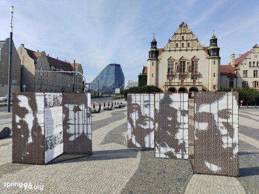 instaljacyja_njazlomnyja_poznan.jpg instaljacyja_njazlomnyja_poznan.jpg