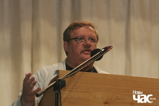 3/3 ivasz_logo_2_logo.jpg