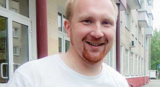 У Гомелі судзяць журналіста Яўгена Меркіса: Суд зрабілі закрытым Журналіста і краязнаўцу Яўгена Меркіса судзяць закрытым судом