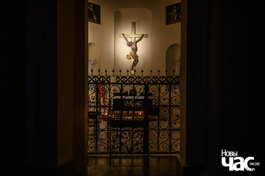 7/8 kafiedralnu_sabor_svyatoga_stanislava_yerchak_007_logo.jpg