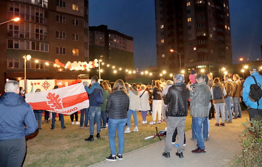 kancert_na_ploszczy_kalesnikavaj_foto_aleha_hruszeckaha__7__logo.jpg kancert_na_ploszczy_kalesnikavaj_foto_aleha_hruszeckaha__7__logo.jpg