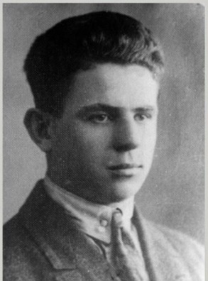 Капітан Афанасій Дворнік Капітан Афанасій Дворнік