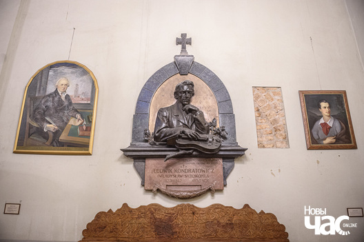 Помнік Уладзіславу Сыракомле. Помнік Уладзіславу Сыракомле.