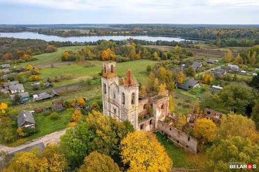 Касцёл Святой Веранікі, в. Селішча, Ушацкі раён. Фота Planeta Belarus Касцёл Святой Веранікі, в. Селішча, Ушацкі раён. Фота Planeta Belarus