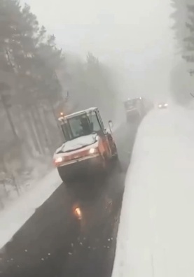 Кладка асфальту ў Брэсце. Фота: Беларусь за МКАДам Кладка асфальту ў Брэсце. Фота: Беларусь за МКАДам