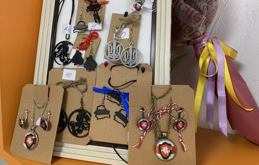 Біжутэрыя ад Вадзіма Саранчукова і не толькі Біжутэрыя ад Вадзіма Саранчукова і не толькі