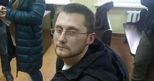 Пасля месяца арышту Алеся Круткіна асудзілі яшчэ на 15 сутак