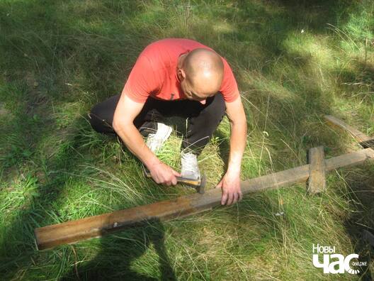 2/6 kryzy_010_logo.jpg