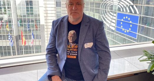 Уначы ў беларускую кватэру да праваабаронцы прыходзілі сілавікі