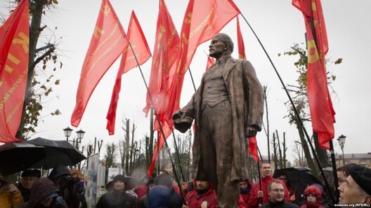 lenin_kalja_uvahodu_na_mtz_2_800x450.jpg lenin_kalja_uvahodu_na_mtz_2_800x450.jpg