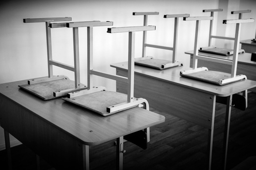 licej_adukacyja_fota_dzmitryja_dzmitryeva_novy_czas4_logo.jpg licej_adukacyja_fota_dzmitryja_dzmitryeva_novy_czas4_logo.jpg