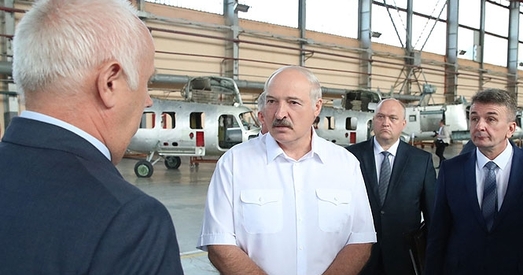 Лукашэнка вырашыў лёс Аршанскага авіярамонтнага завода: ён стане дзяржаўным