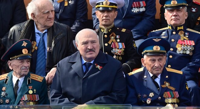 Ці здолее Пуцін пасунуць Лукашэнку з пасады кіраўніка Беларусі Аляксандр Класкоўскі: Хоць і трубяць аб пагалоўнай падтрымцы, але баяцца свайго народа