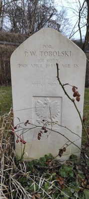 Магіла польскага пілота Табольскага Магіла польскага пілота Табольскага