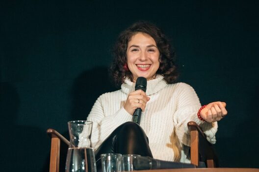 Фота «Бэкстэйдж» Фота «Бэкстэйдж»