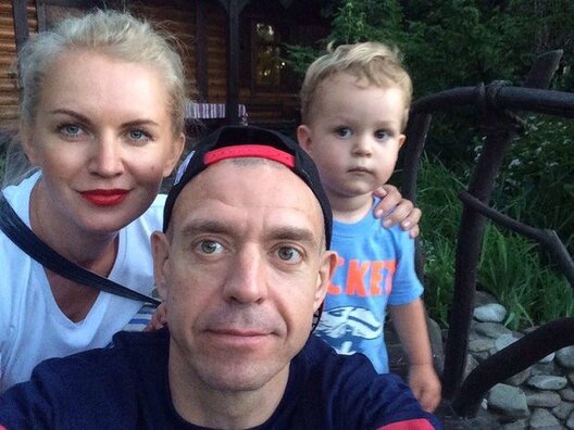 mikhalok_i_semya.jpg mikhalok_i_semya.jpg