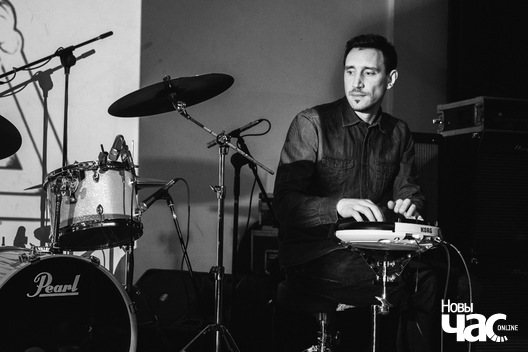 4/8 nrm__pavel_aksinovicz__1__logo.jpg