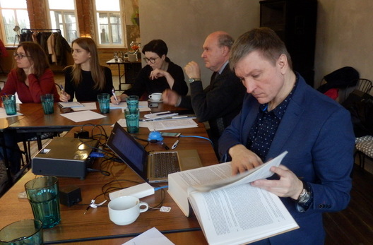 6/6 p1269500_logo.jpg