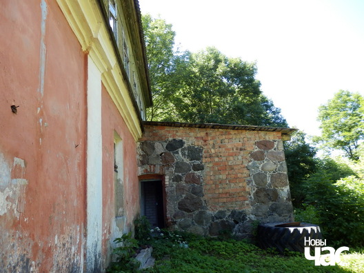 1/4 p6246030_logo.jpg