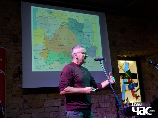 5/7 p9270674_logo.jpg