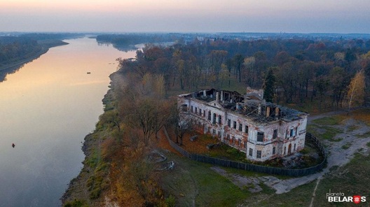 Палац Даніэля і Яўгеніі Горватаў. Planeta Belarus Палац Даніэля і Яўгеніі Горватаў. Planeta Belarus