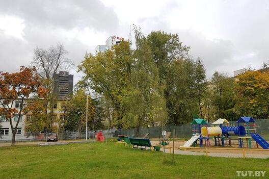 parkovka_nemiga_17_oktyabrya4.jpg parkovka_nemiga_17_oktyabrya4.jpg