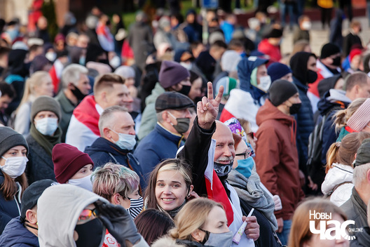 37/41 partyzanski_marsz_fota_dzmitryja_dzmitryeva__32__logo.jpg