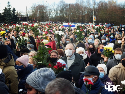 5/12 pb203049_logo.jpg