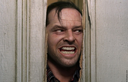 Персанаж Джэк Торанс ламае дзверы Персанаж Джэк Торанс ламае дзверы